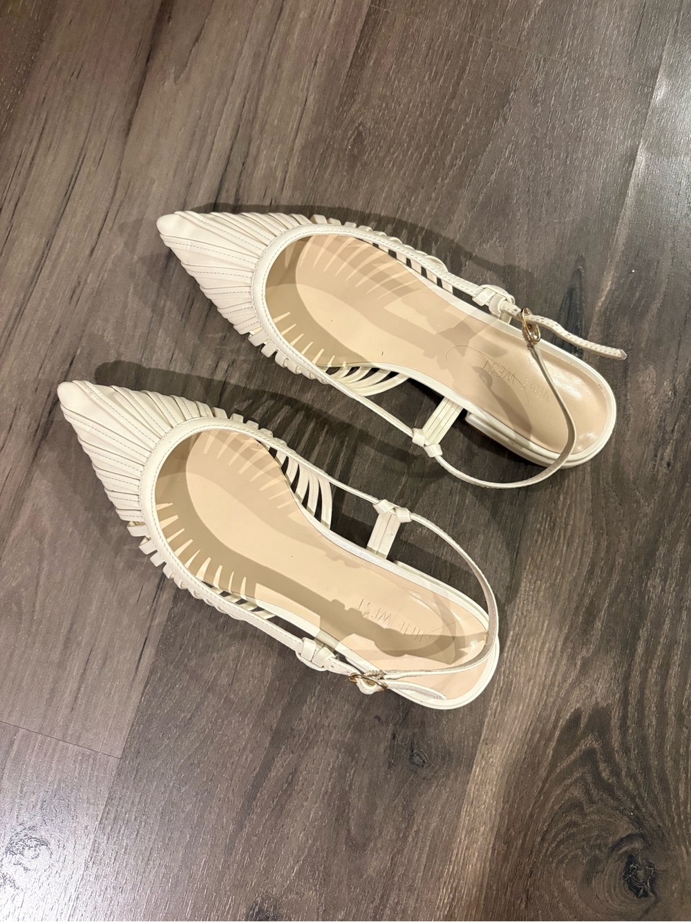 Nine West Pointed Slingback Flats